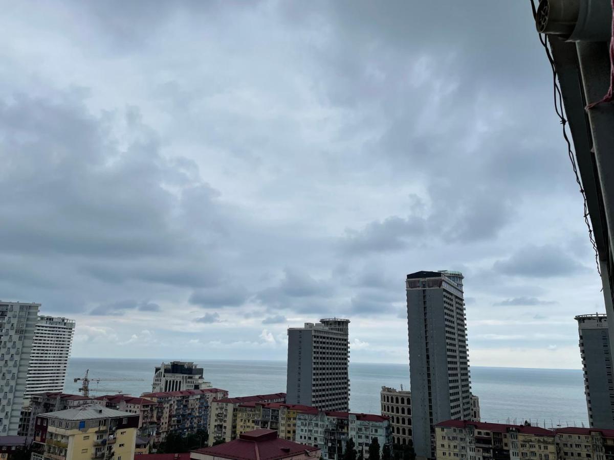 Breeze Batumi Apartment Exterior photo