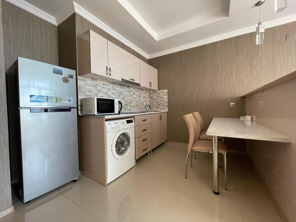Breeze Batumi Apartment Exterior photo